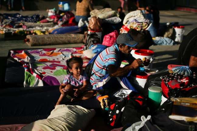 Imigrantes venezuelanos em Arauquita, na Colômbia
 27/3/ 2021    REUTERS/Luisa Gonzalez