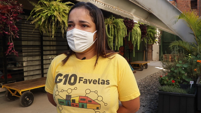 'Quando comecei, eu estava desempregada, estava desesperada', conta Graziele Jesus Santos, 25 anos, hoje empregada pelo G10 Favelas