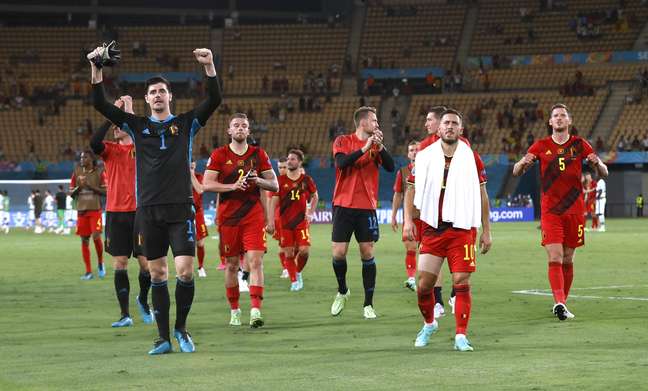 Seleção da Bélgica celebra vitória contra Portugal na Euro