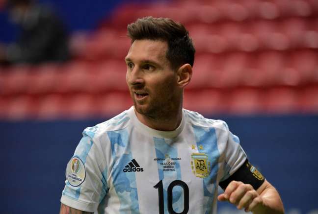 Messi está livre no mercado desde o início de julho e pode assinar com o PSG em breve (Foto: Nelson Almeida / AFP)