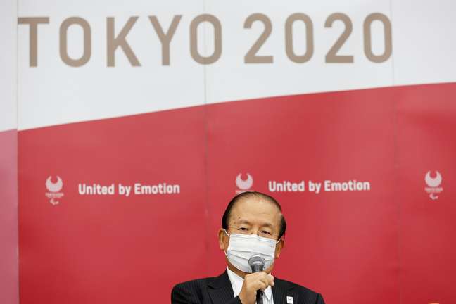O presidente do Comitê Organizador de Tóquio-2020, Seiko Hashimoto durante entrevista coletiva nesta segunda-feira Rodrigo Reyes Marin/Pool via Reuters
