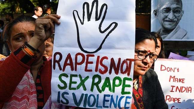 Protesto na Índia contra estupro