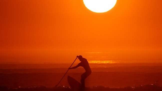 Onda de calor na Europa, no início de setembro; "a pandemia nos faz sentir um pouco pessimistas em lidar com um dilema social ainda mais difícil (como as mudanças climáticas), mas pessoalmente acho que somos capazes. Só não sei se o faremos"