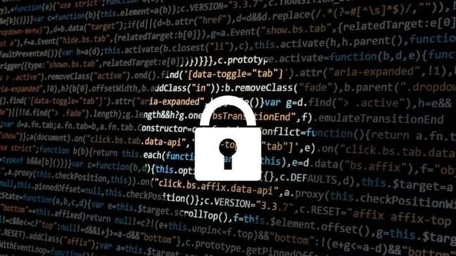Falhas de segurança em caixa eletrônico de bitcoin facilita invasões de hackers 