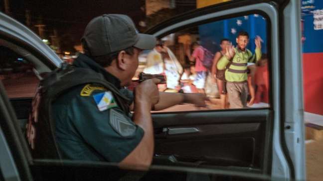 Efeito das câmeras é maior nas operações de baixo risco do que nas de alto risco, mostrou estudo