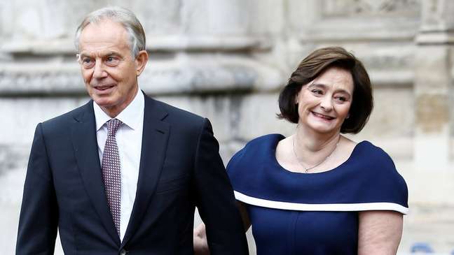 Tony Blair e sua mulher, Cherie, compraram imóvel em área nobre de Londres e economizaram mais de 300 mil libras em impostos