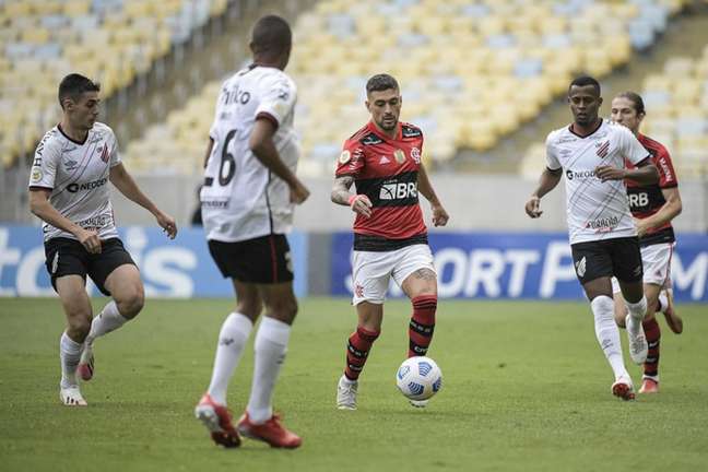 Jogo remarcado do Flamengo terá transmissão da Globo em horário raro; confira