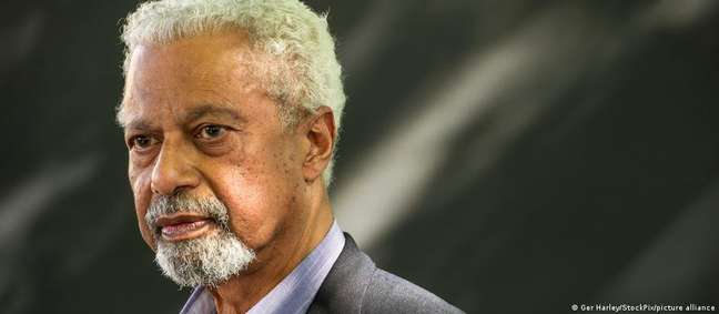 Abdulrazak Gurnah, da Tanzânia, recebeu o Prêmio Nobel de Literatura de 2021 Abdulrazak Gurnah, da Tanzânia, recebeu o Prêmio Nobel de Literatura de 2021