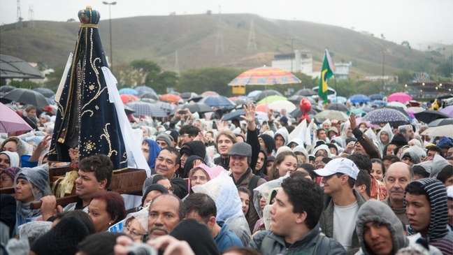 Cerca de 200 mil pessoas acompanharam visita do papa Francisco à cidade de Aparecida em 2013