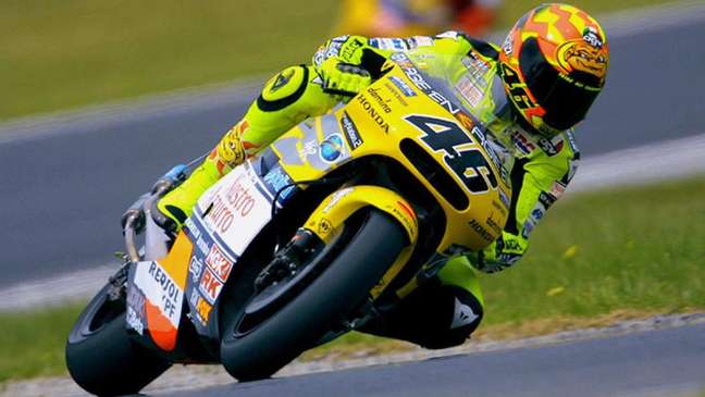 Valentino Rossi sagrou-se campeão das 500cc em 2001 Valentino Rossi sagrou-se campeão das 500cc em 2001