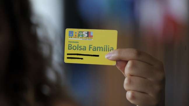 O Bolsa Família atende atualmente 14,6 milhões de pessoas, com um valor médio de R$ 190