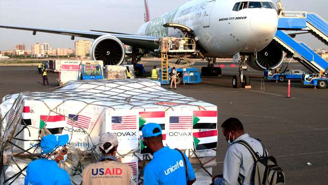 Um carregamento de vacinas da Covax chegou ao Sudão no início de outubro