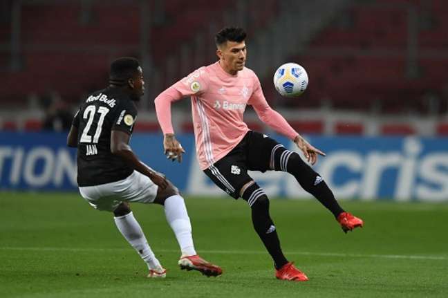 Empate no Beira-Rio deixou as duas equipes dentro do G6 (Foto: Divulgação/Internacional)