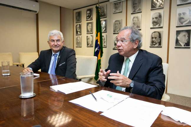 Marcos Pontes e Paulo Guedes