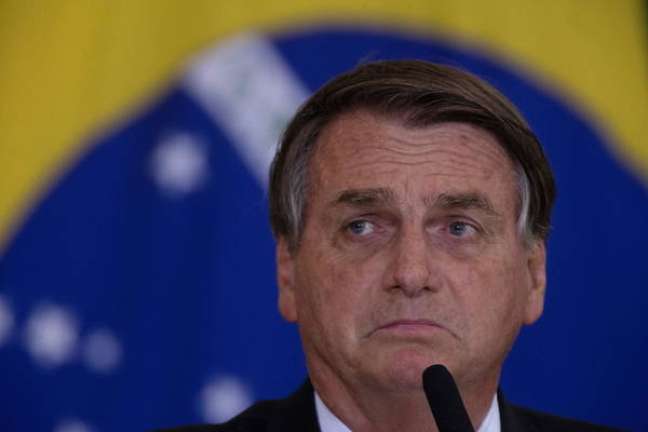 Jair Bolsonaro criticou a possibilidade de a Justiça Eleitoral suspender o funcionamento do Telegram no Brasil