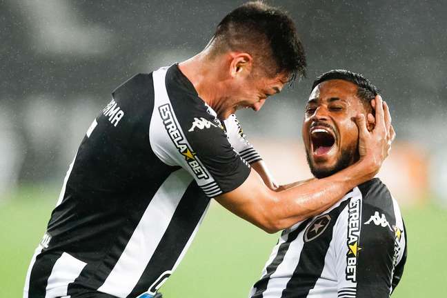 No sufoco! Botafogo vence Confiança e se aproxima do acesso