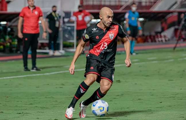 Dudu deve ser titular do Atlético-GO contra o Flamengo (Foto: Bruno Corsino/ACG) Dudu deve ser titular do Atlético-GO contra o Flamengo (Foto: Bruno Corsino/ACG)