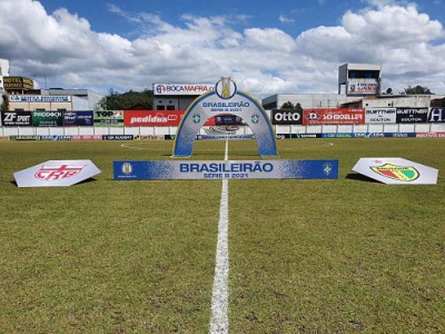 Partida foi disputada no estádio Augusto Bauer, casa do Brusque (Foto: Divulgação/Brusque)