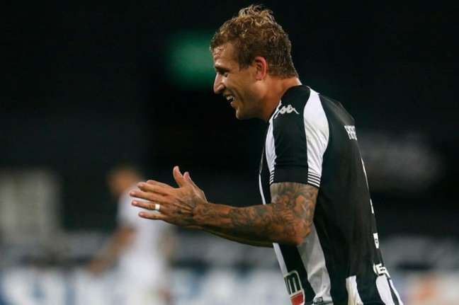 Rafael Moura em ação pelo Botafogo (Foto: Vitor Silva / Botafogo)