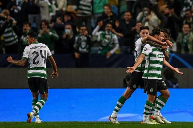 Sporting venceu o BVB por 3 a 1 (Foto: PATRICIA DE MELO MOREIRA / AFP)