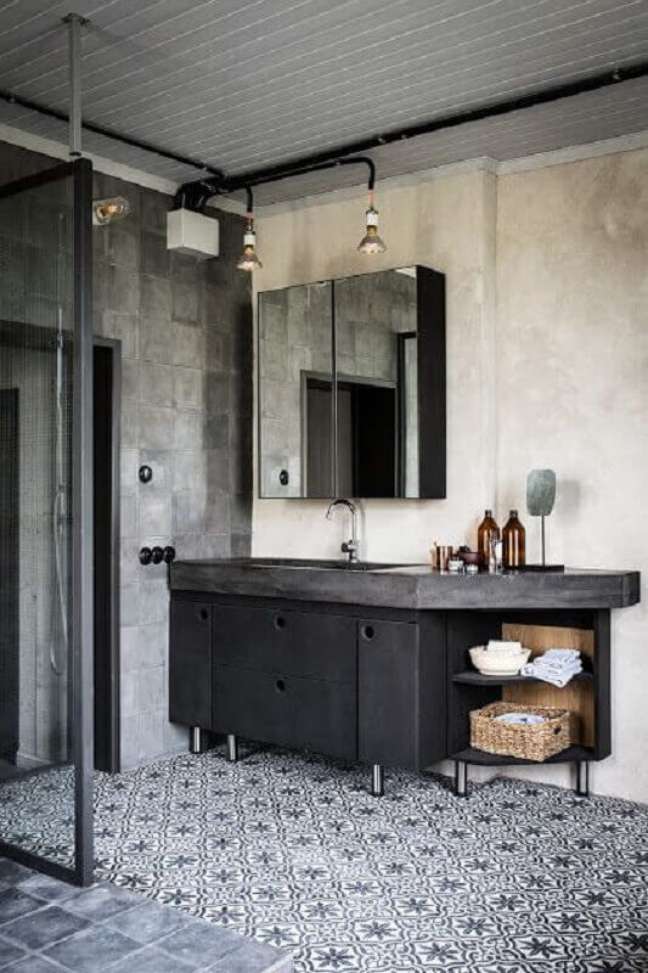 22. Decoração de banheiro estilo industrial com piso antigo – Foto: Futurist Architecture