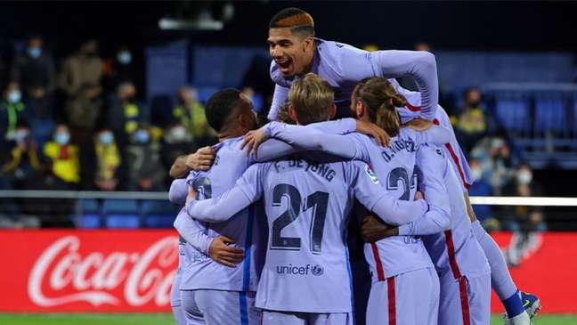 Barcelona venceu o Villarreal pelo Campeonato Espanhol (Foto: JOSE JORDAN / AFP)