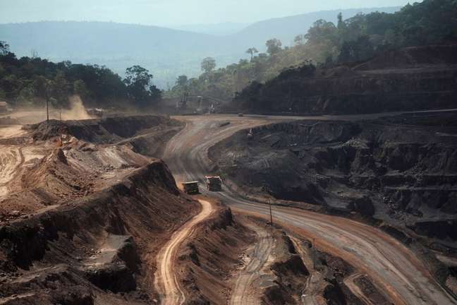 Mineração de ferro na Floresta Nacional de Carajás, em Parauapebas (PA)
 29/05/2012
REUTERS/Lunae Parracho/File Photo