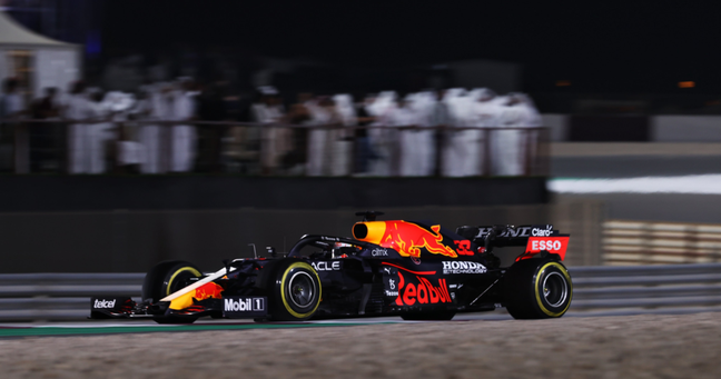 Jornalista sugere impasse entre Honda e Red Bull sobre motor de Verstappen em Jedá 