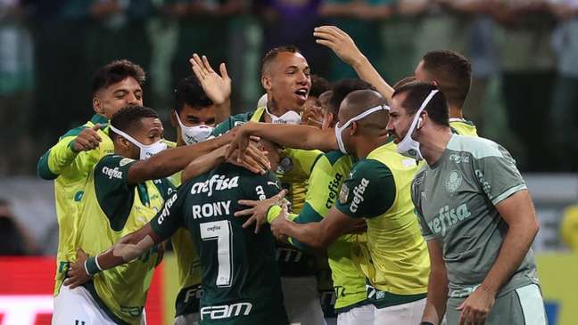 Rony enalteceu trabalho do técnico Abel Ferreira (Foto: Cesar Greco/Palmeiras)