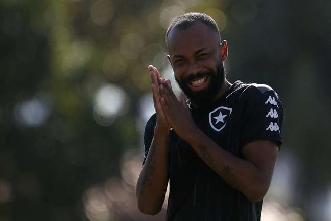Importante para o Botafogo no Brasileirão Série B, Chay fecha parceria com Jontex (Foto: Vítor Silva/Botafogo)
