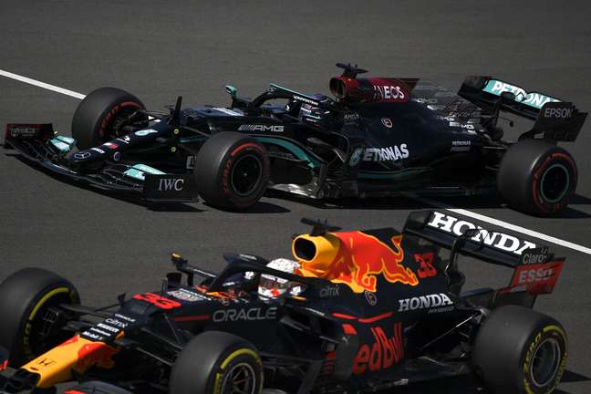 Mercedes e Red Bull decidiram trocar suas caixas de câmbio antes do GP da Arábia Saudita