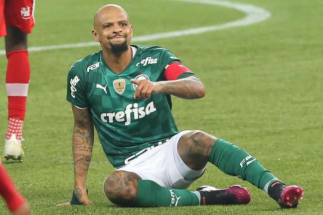 Felipe Melo é disputado por Palmeiras, Fluminense e Internacional