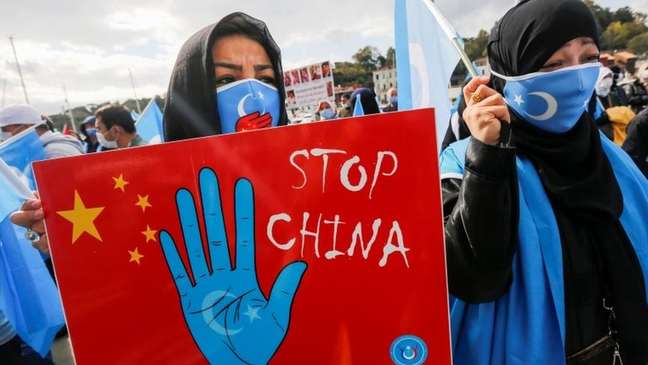 A China vem sendo alvo de protestos de grupos muçulmanos em defesa dos uigures de Xinjiang