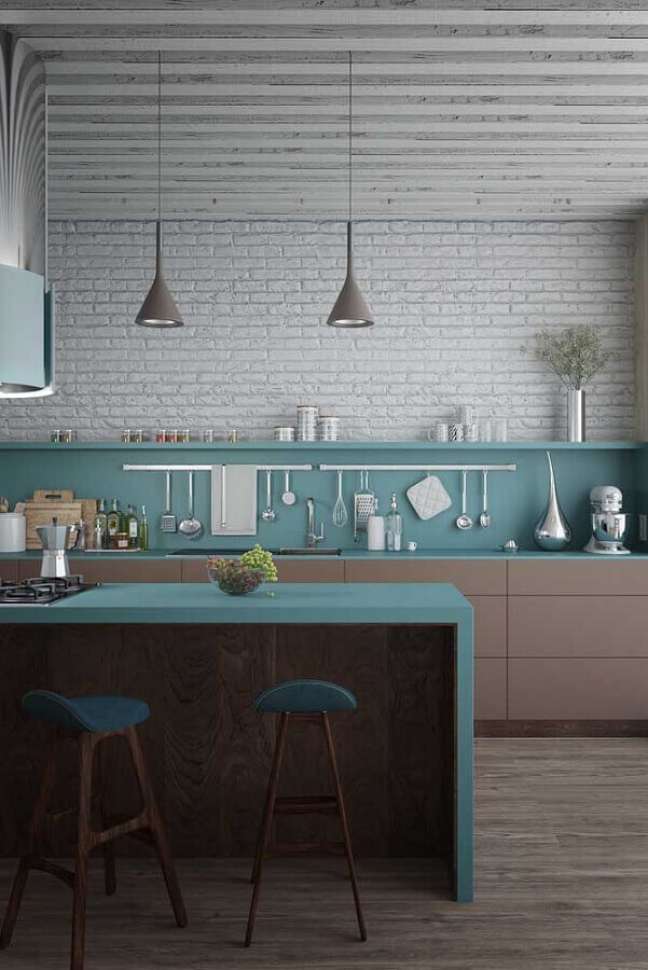 49. Decoração com parede tijolinho branco e banco para cozinha americana – Foto: Homify