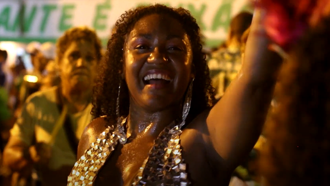 Em Pernambuco, escolas mantêm o samba vivo