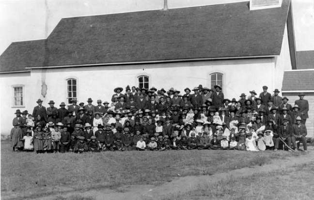 Foto de antiga escola católica na província de Saskatchewan, Canadá
