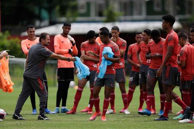 Saiba como ir aos jogos do Flamengo na Copinha na Arena Barueri