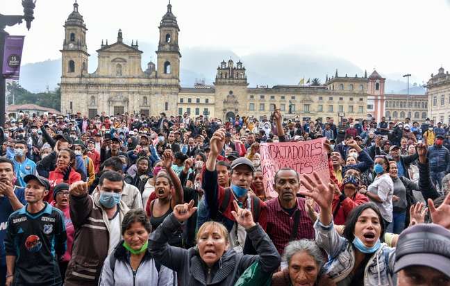 Protestos como os ocorridos na Colômbia em 2021 podem voltar na América Latina neste ano