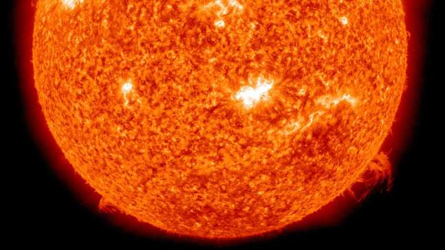 Explosões solares violentas podem causar danos sérios à estrutura tecnológica que usamos todos os dias