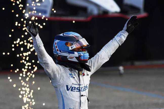 Nyck De Vries foi o campeão da Fórmula E em 2021, pela Mercedes 