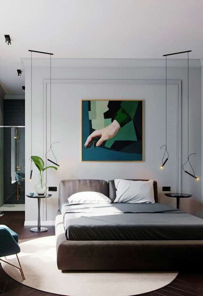 44. Decoração moderna para quarto com boiserie e luminária pendente – Foto: Home Fashion Trend