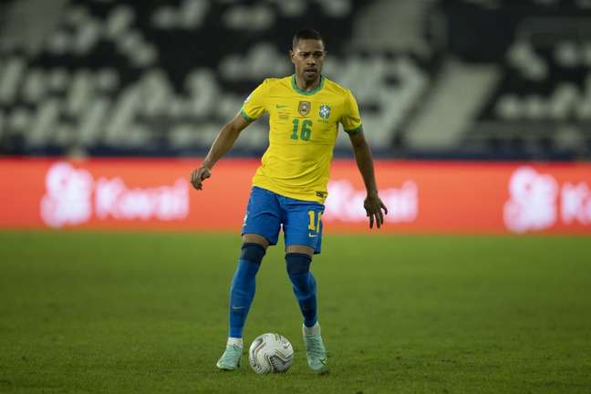 Renan Lodi ficou de fora da convocação da Seleção Brasileira hoje Lucas Figueiredo/CBF