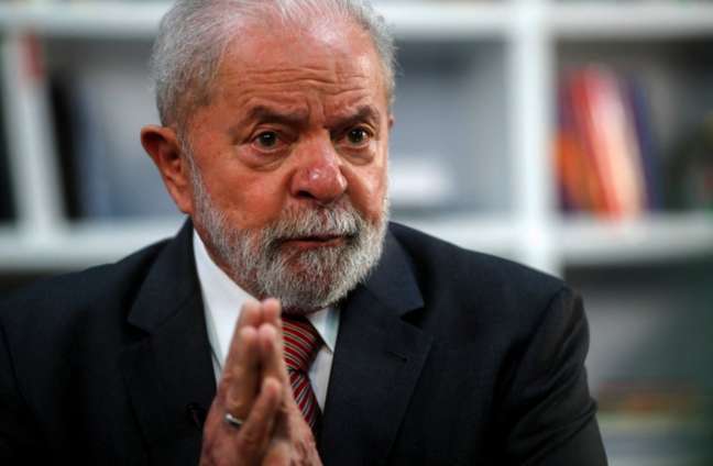 Reforma trabalhista voltou à pauta brasileira após críticas feitas por Lula