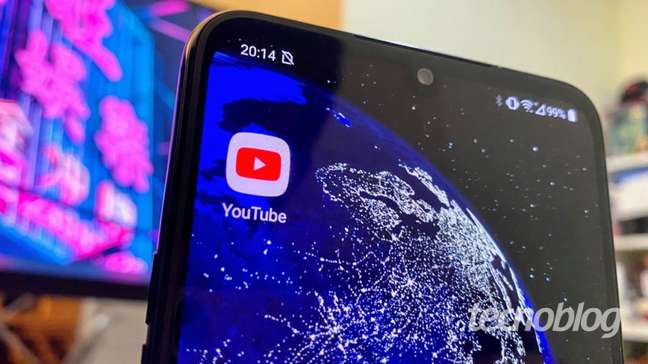 Ainda em testes, YouTube Premium ganha download inteligente de vídeos 