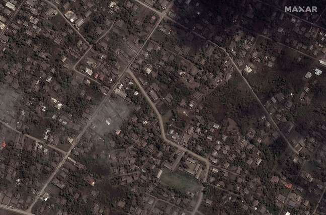 Imagens de satélites mostram Tonga após erupção de vulcão e tsunami