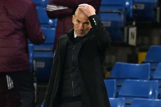 Zinédine Zidane conquistou três títulos da Champions League como treinador do Real Madrid (Foto: GLYN KIRK / AFP)