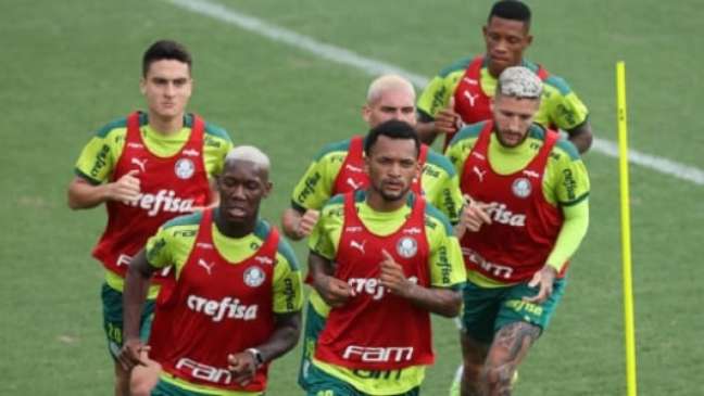 Jailson e seus concorrentes no Verdão (Foto: Cesar Greco/Palmeiras)