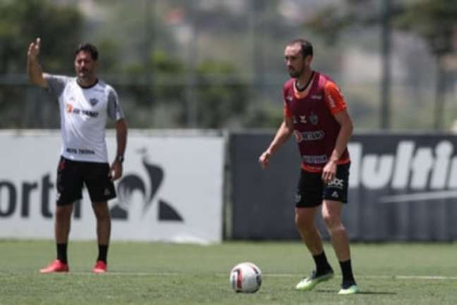 Godin assinou com o Galo até o fim do ano, com possibilidade de prolongar o vínculo por mais uma temporada-(Pedro Souza/Atlético-MG)