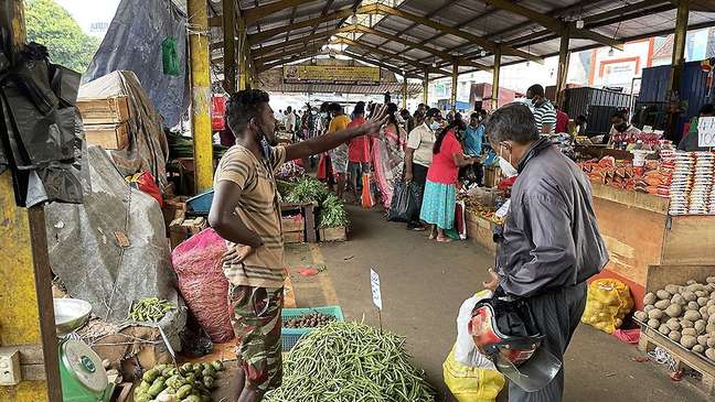 O Sri Lanka é muito dependente de importações para alimentar sua população