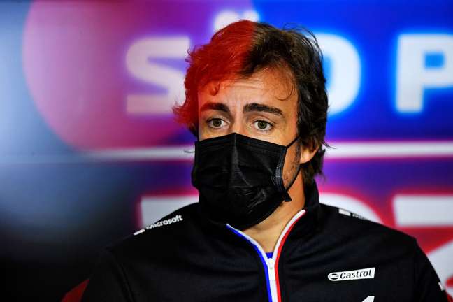 Fernando Alonso não viu muita diferença com a chegada das corridas sprint 